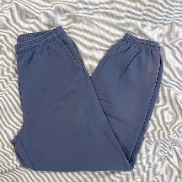 Aritzia Super Puff Super Fleece Sweatpants - blue size M - Picture 1 of 8